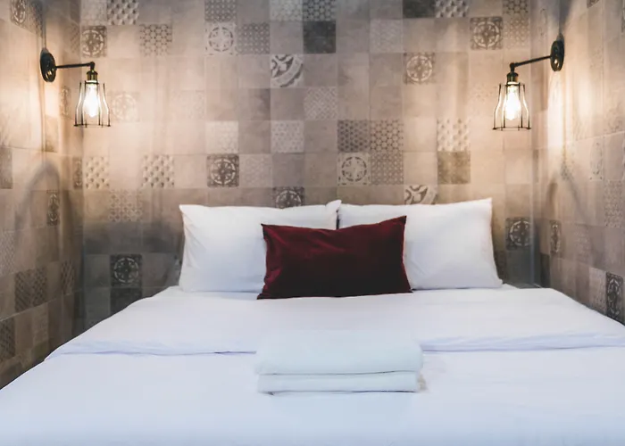Hostal Luk Bangkok