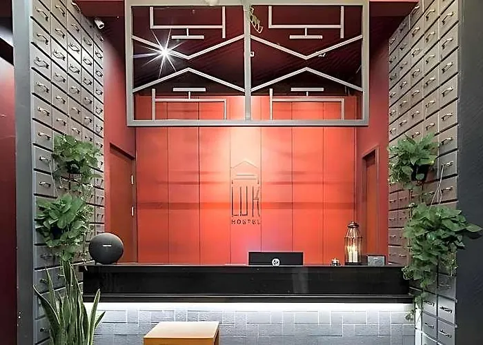 Hostal Luk *